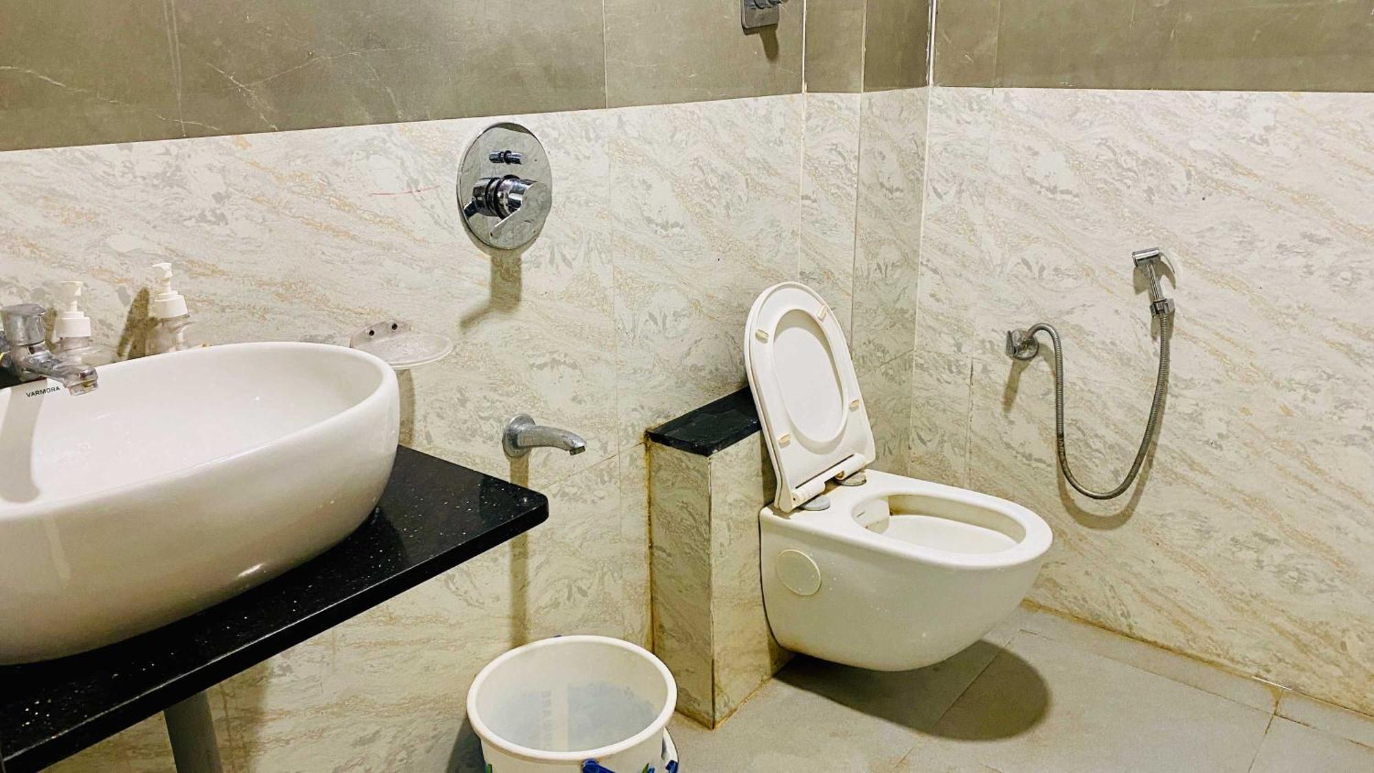 Hotel Gayatri Palace Godarpura 外观 照片