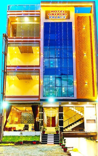 Hotel Gayatri Palace Godarpura 外观 照片