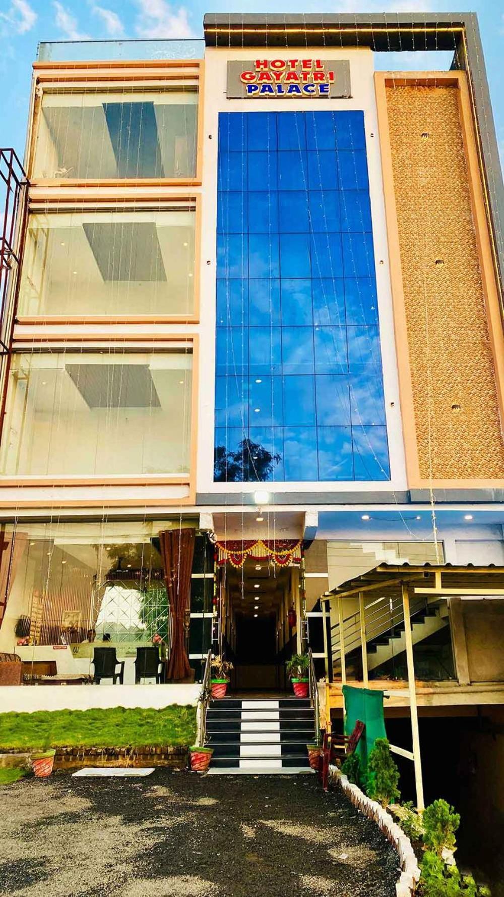 Hotel Gayatri Palace Godarpura 外观 照片